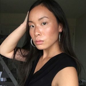 Twisted Silver Hoop Earrings FOREVER 21 XXI